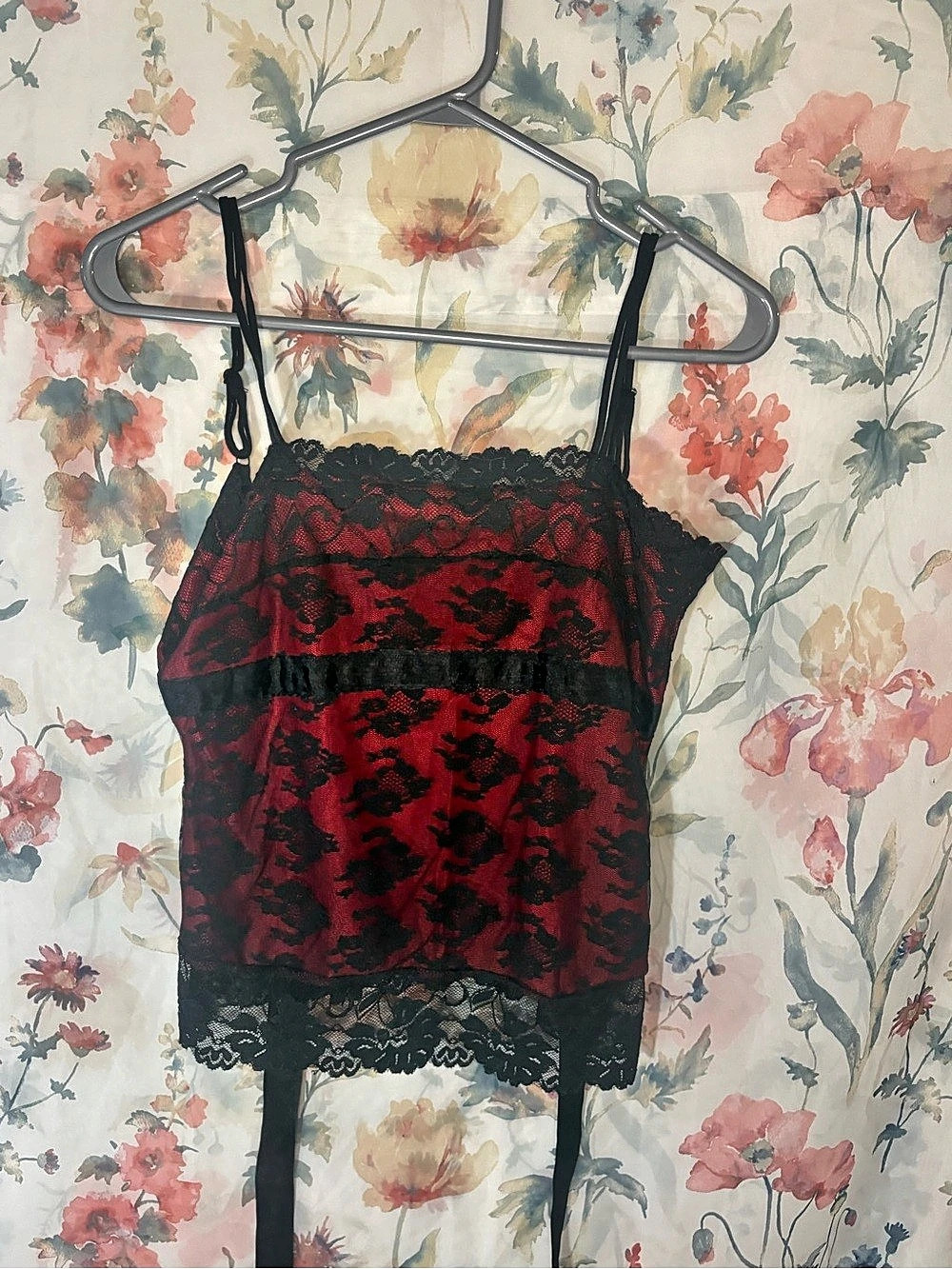 Vintage Sentiments Red & Black Floral Lace Chemise